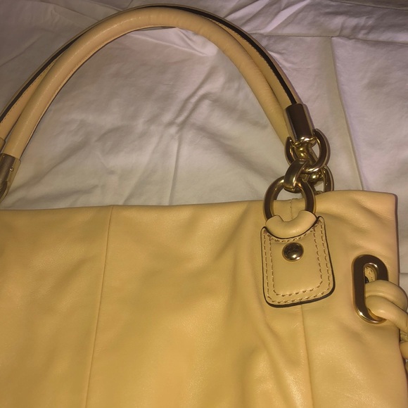 Coach purse butter nut yellow leather New ! - Picture 8 of 8